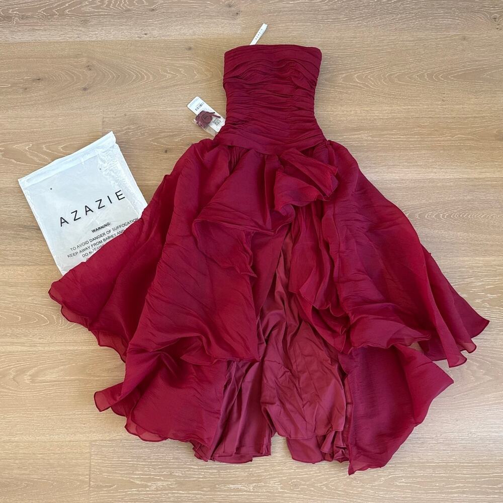 Azazie Ocavivien Burgundy Tulle Prom Dress Size 00 in Red